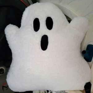 Viral target ghost pillow (set of 2)
